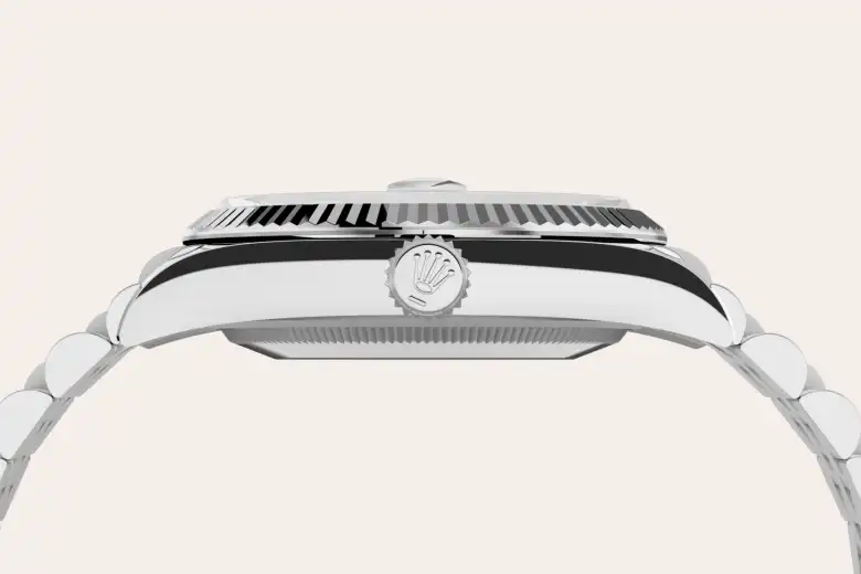 rolex M126234-0071   - Fluted bezel
