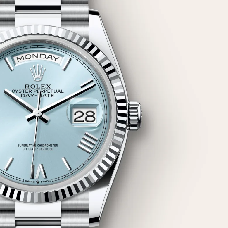 rolex M128236-0018   - Fluted bezel