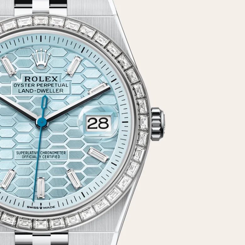 rolex M127386TBR-0001   - Ice-Blue Dial