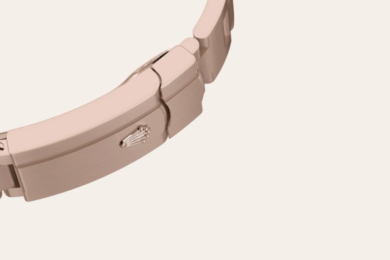rolex M124205-0002   - 18 ct Everose gold