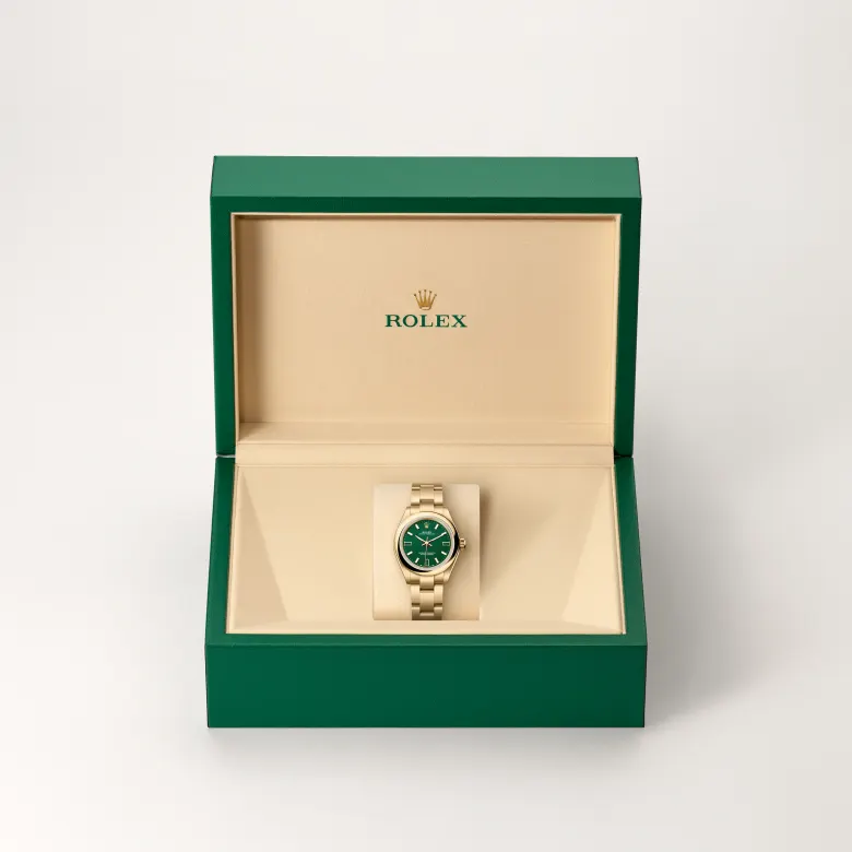 rolex M276208-0002   - Green stone dial
